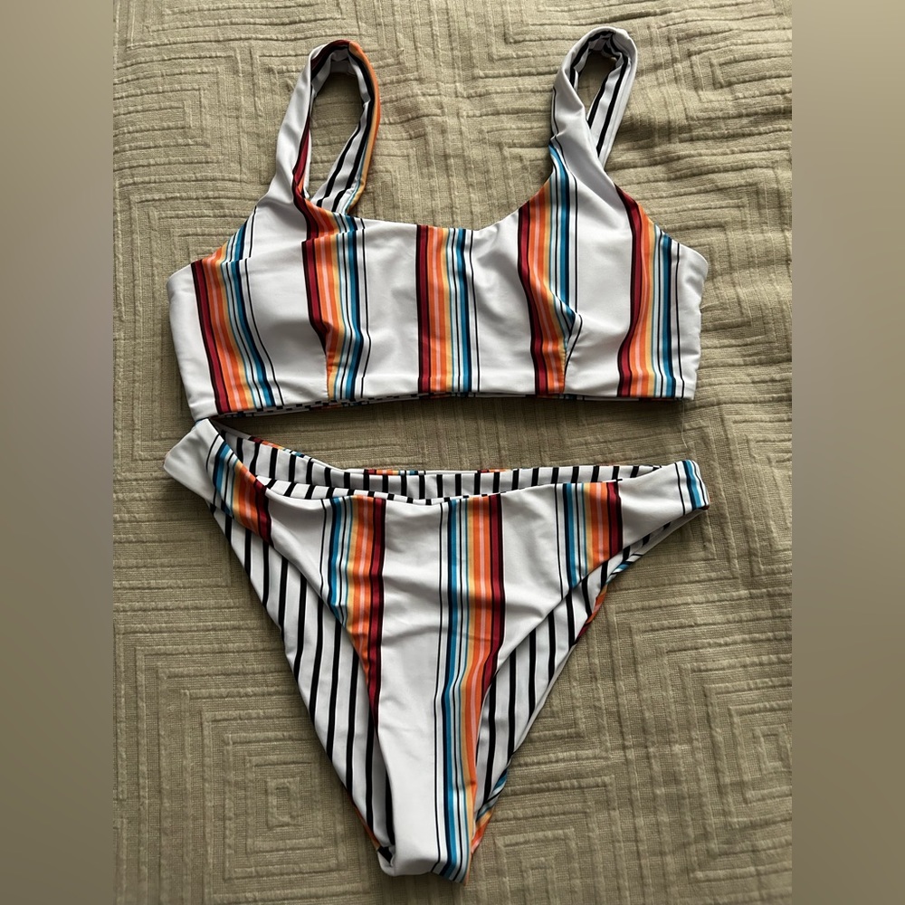 Multicolored bikini